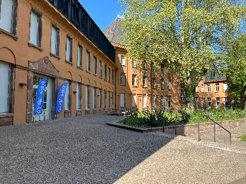 Bâtiment eXplora, centre d'éducation Gepromed à Strasbourg